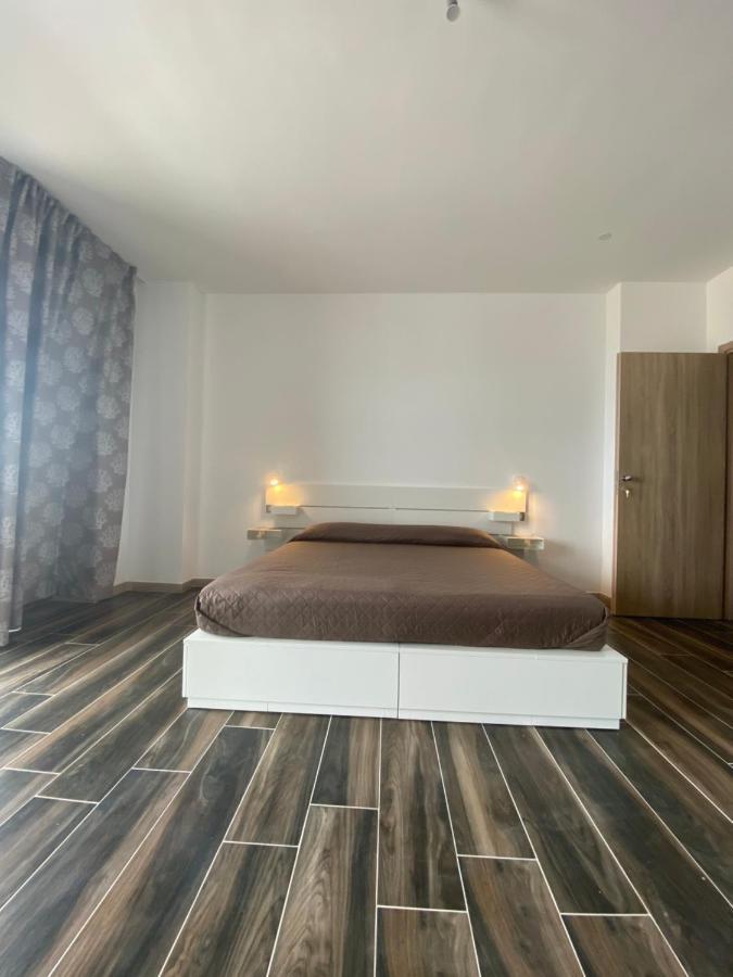 Manfredi Sea Room فيستَ المظهر الخارجي الصورة