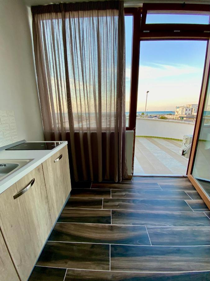 Manfredi Sea Room فيستَ المظهر الخارجي الصورة
