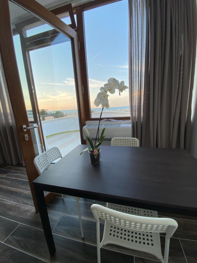Manfredi Sea Room فيستَ المظهر الخارجي الصورة