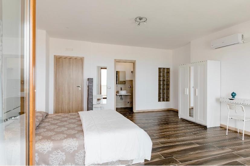 Manfredi Sea Room فيستَ المظهر الخارجي الصورة