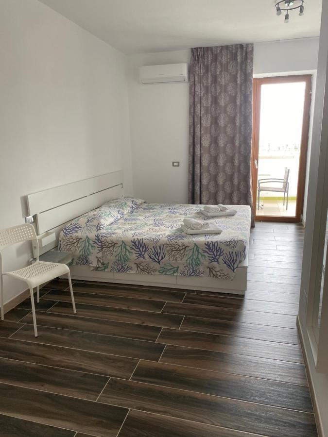 Manfredi Sea Room فيستَ المظهر الخارجي الصورة