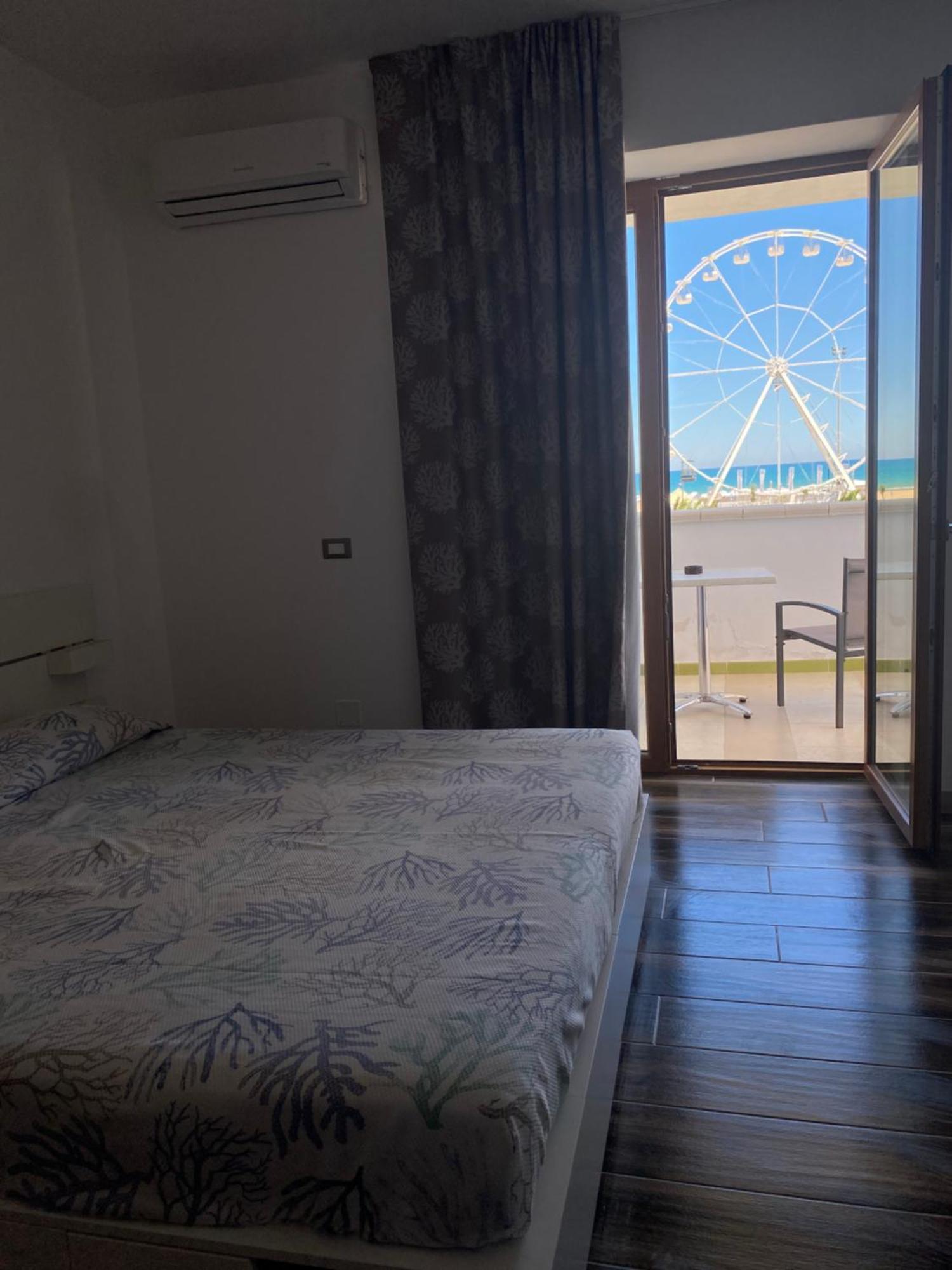 Manfredi Sea Room فيستَ المظهر الخارجي الصورة